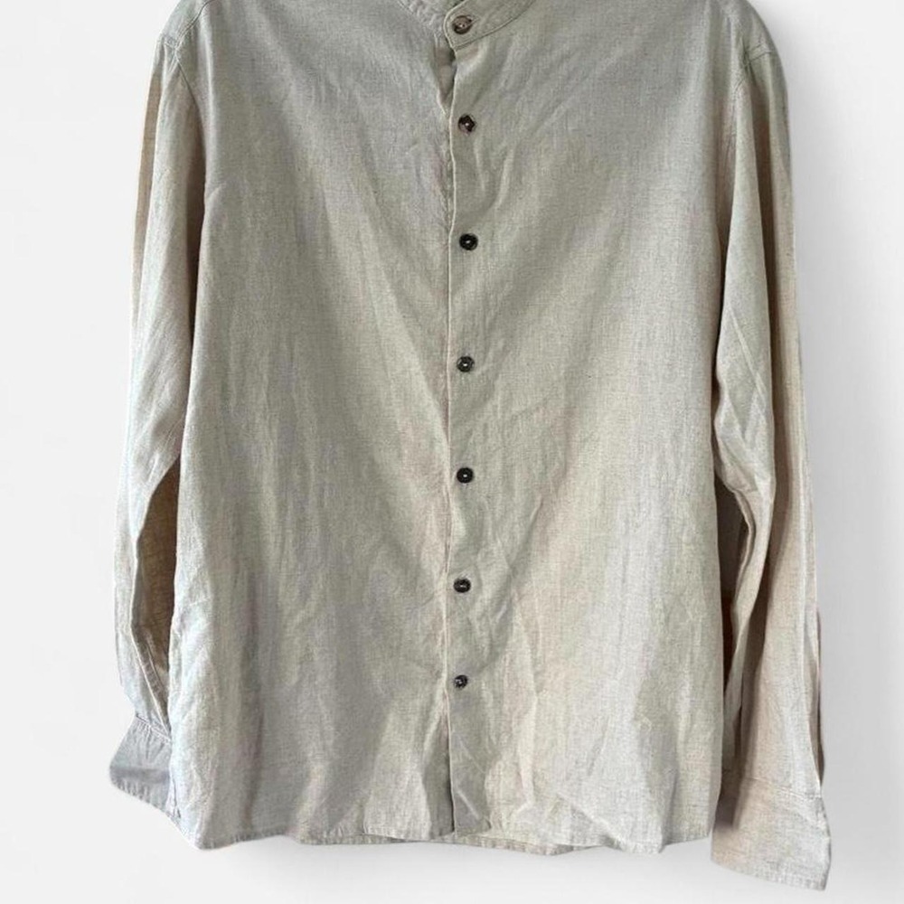 WE AR Bali Designer Linen button up w/ Mandarin collar & shell button Size M